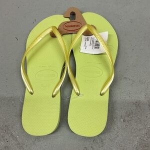 NWT Havaianas Slim Matcha Green Flip Flops 7/8